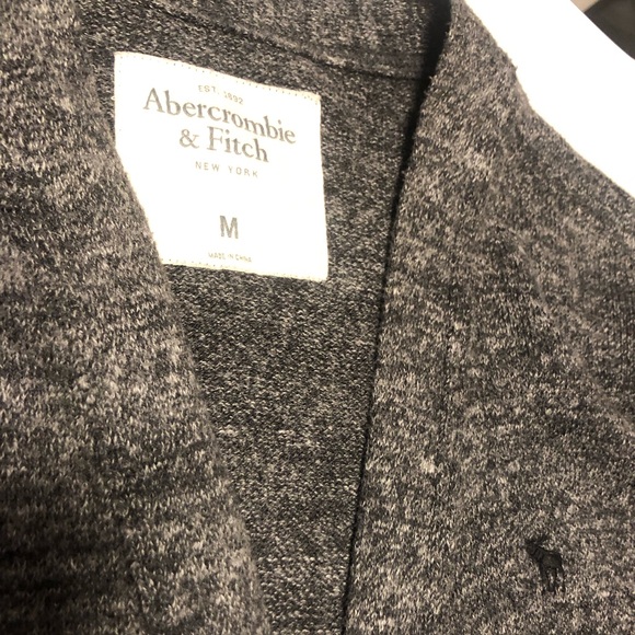Abercrombie & Fitch soft cardigan - Picture 4 of 5
